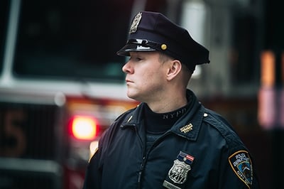 bigstock-Nypd-Police-Officer-In-Nyc-169541564